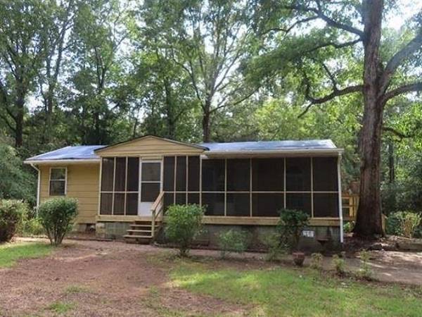 121 S Creek DR, Hull, GA 30646