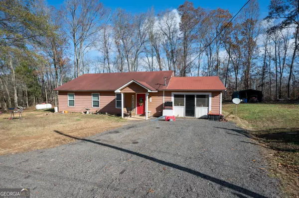 48 Wilson RD, Cedartown, GA 30125