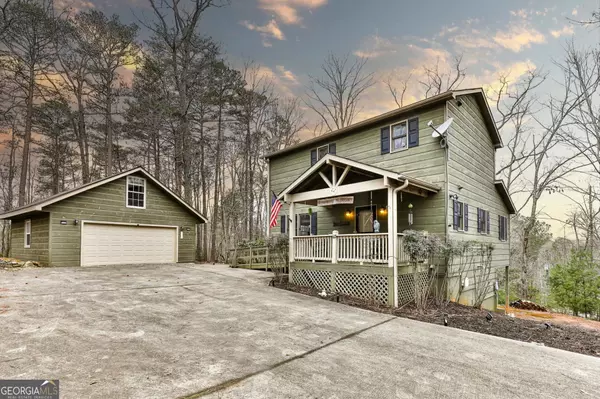 65 Medina CT, Ellijay, GA 30540