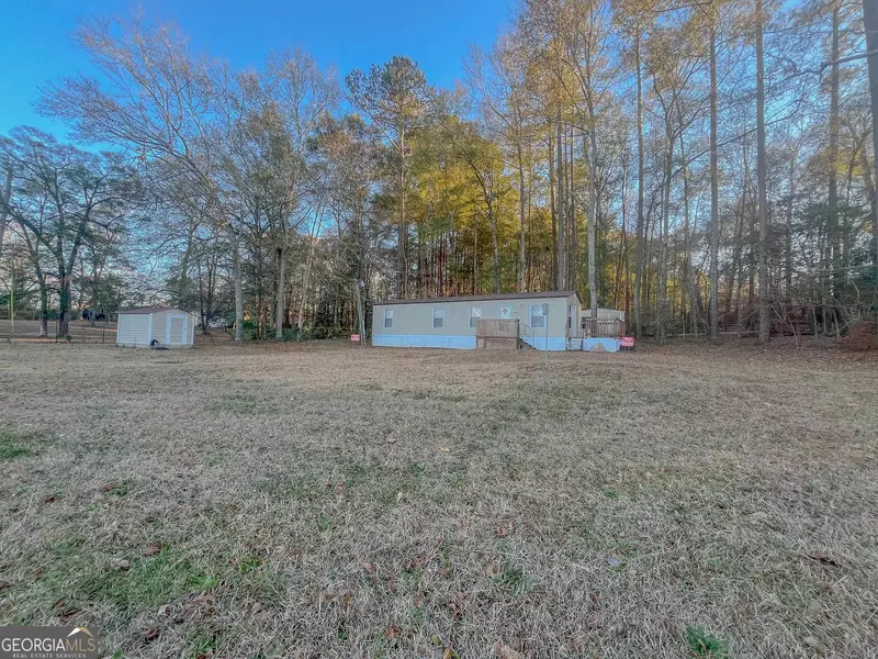 1127 S Lake, East Dublin, GA 31027