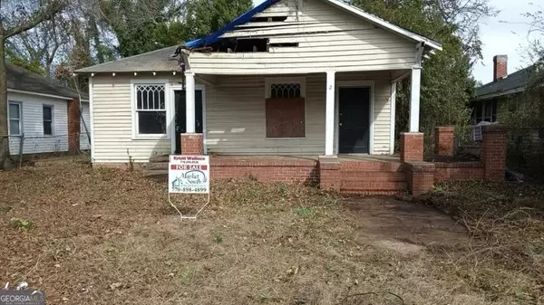 725 St James,  Macon,  GA 31206