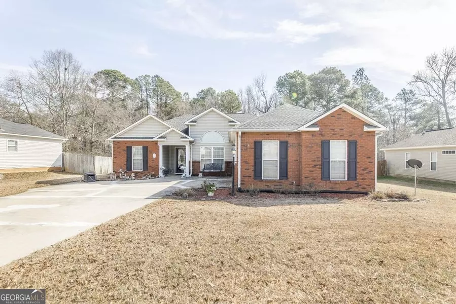 203 Roaring Forks DR, Bonaire, GA 31005