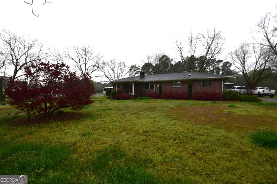 351 Smiths RD, Lavonia, GA 30553