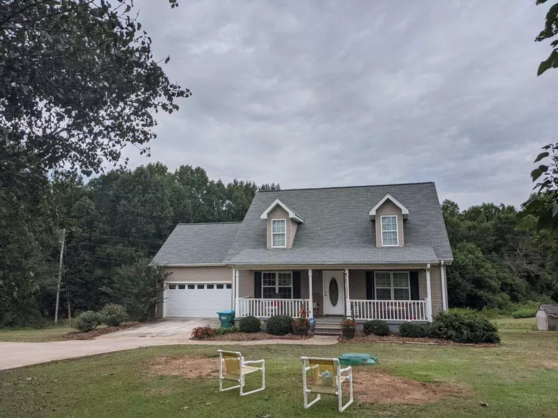 1986 Hewell RD, Dewy Rose, GA 30634