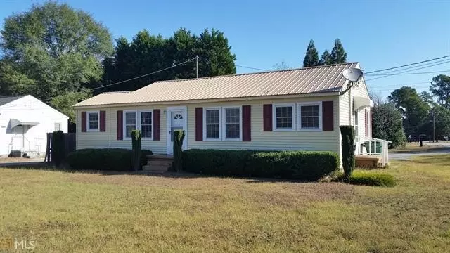 922 Fairview AVE, Hartwell, GA 30643