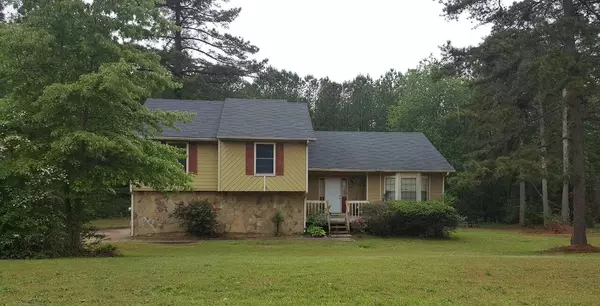 6880 Oswego TRL, Riverdale, GA 30296