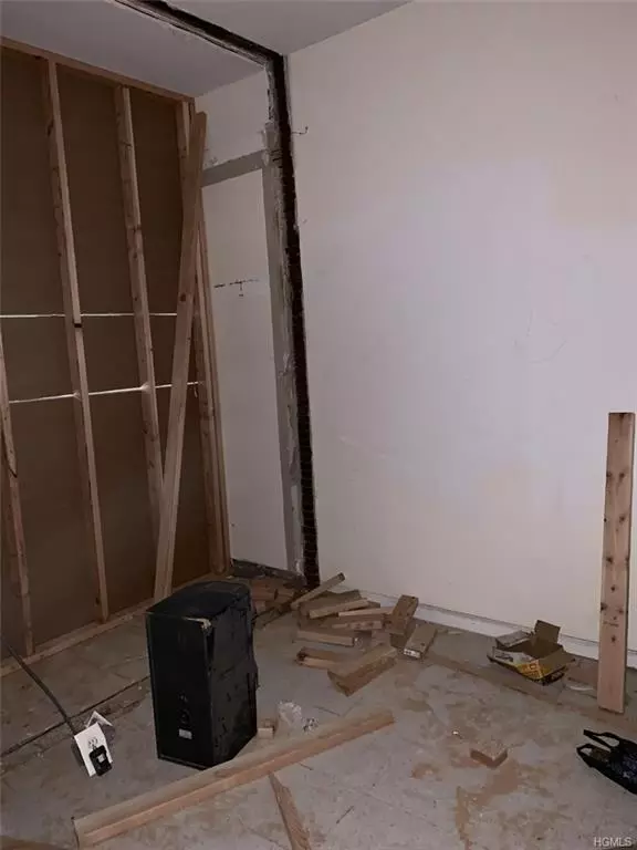 Yonkers, NY 10701,41 Groshon Ave