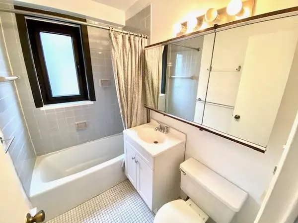 New York, NY 10023,10 West 66th Street #19A