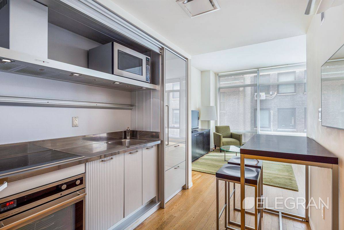 New York, NY 10036,18 West 48th Street #6C