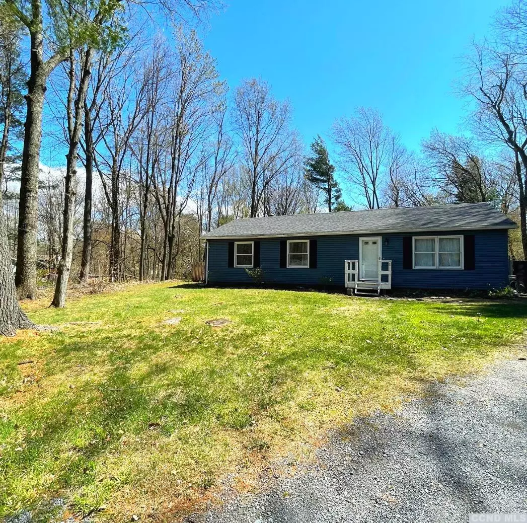 Catskill, NY 12463,21 Hickory Hollow DR