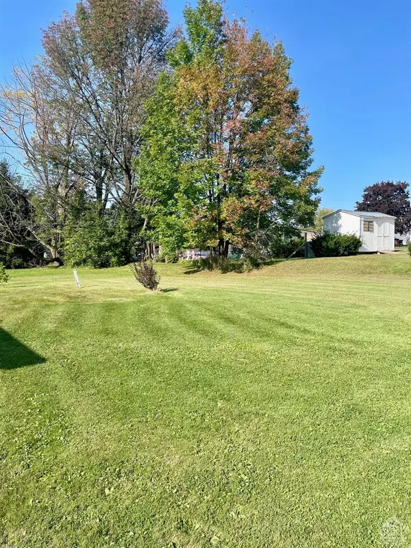 Cobleskill, NY 12043,108 Lantern LN