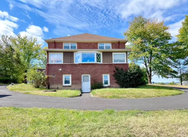 Coxsackie, NY 12051,2236 SR 385