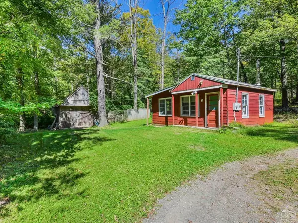 Willow, NY 12495,23 Cross Patch RD