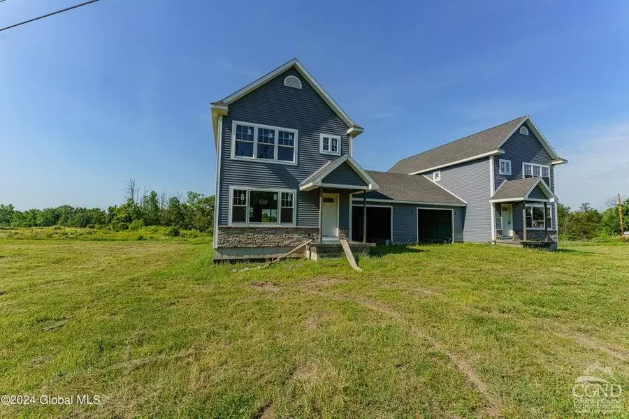 27 Pulcher Ave, Greenport, NY 12534