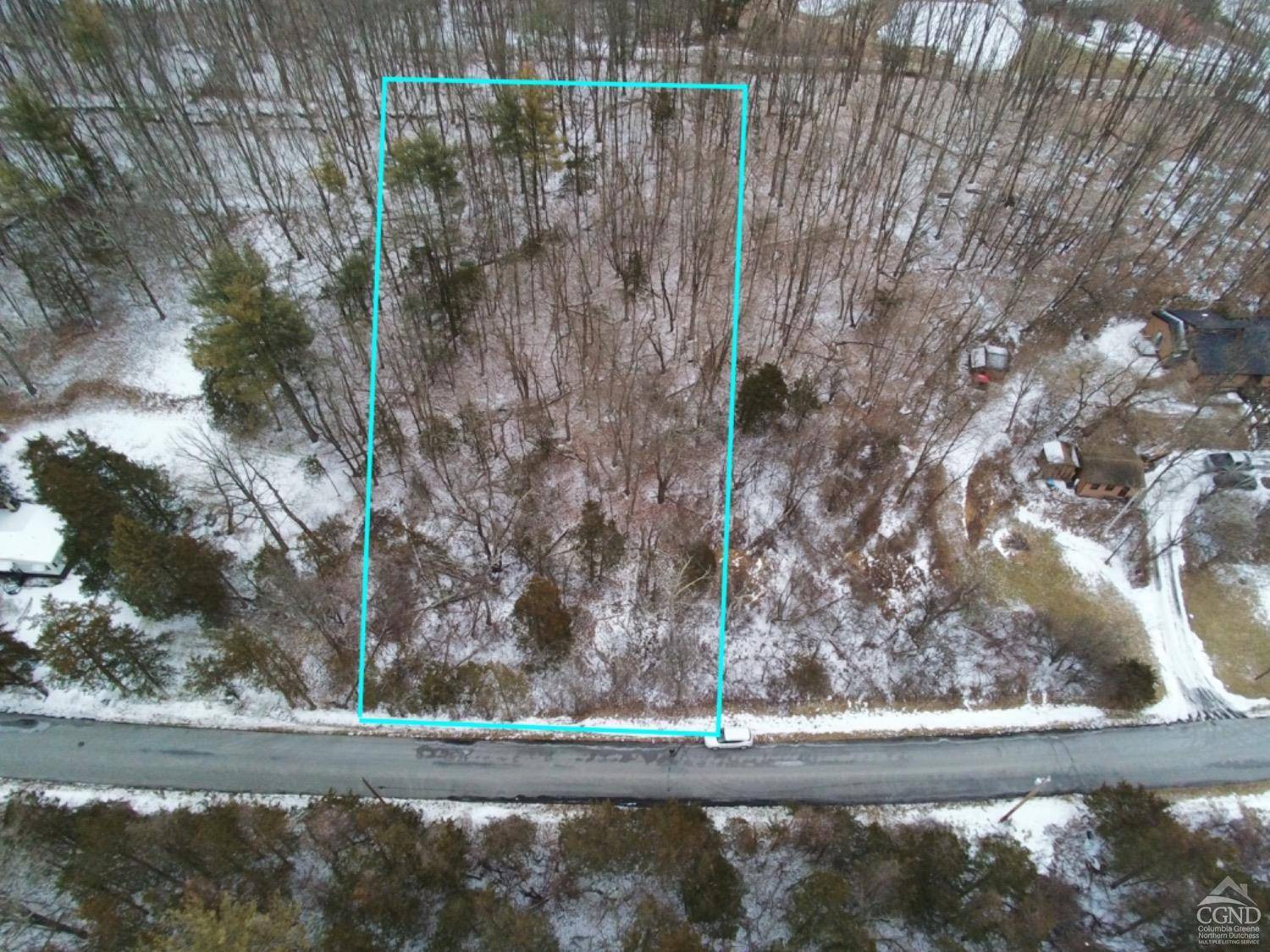 390 Vosenkill RD, Athens, NY 12015