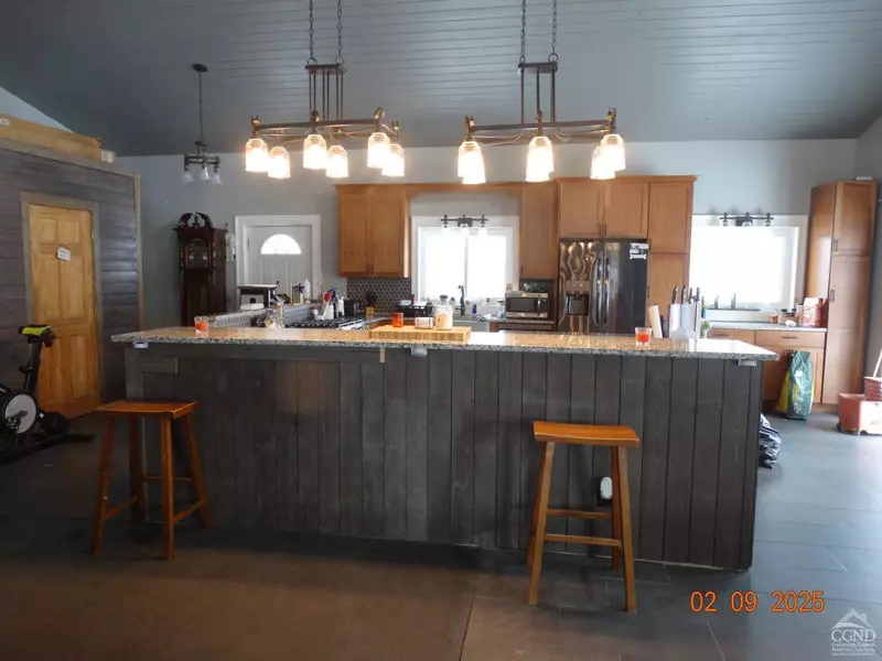 384 Kings RD, Coxsackie, NY 12051