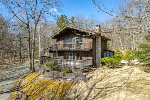 East Nassau, NY 12062