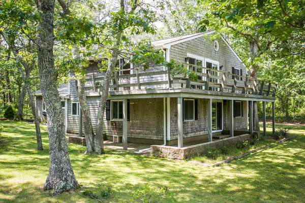 42 Hagerty Drive, Vineyard Haven, MA 02568