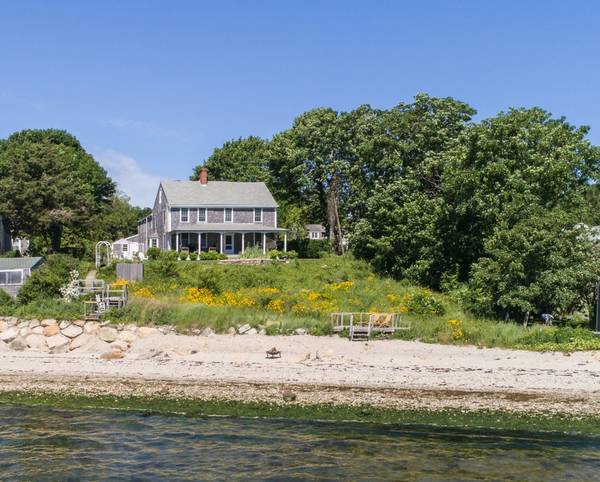 Vineyard Haven, MA 02568,55 Jewett Lane