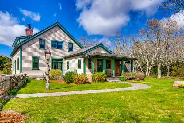 6 North Vine Lane, West Tisbury, MA 02575