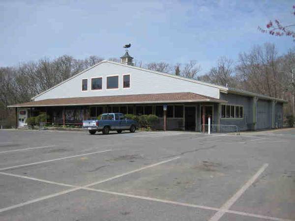 469 State Road and 479 State Road, West Tisbury, MA 02568