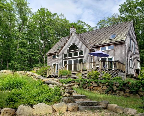 29 Brook Hollow Road, West Tisbury, MA 02575