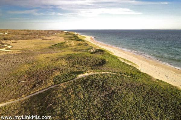 00 Moshup Trail #Lot 6-1, Aquinnah, MA 02535