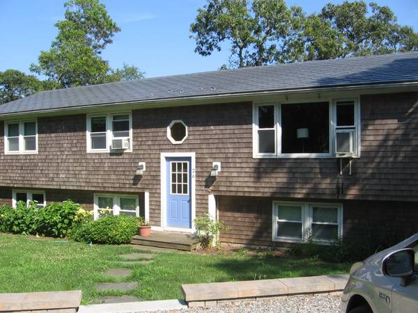 26 Waverly Street, Vineyard Haven, MA 02568