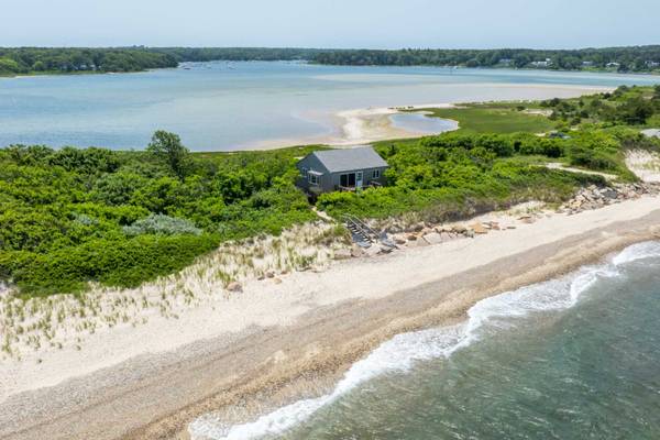 585 Herring Creek Road, Vineyard Haven, MA 02568