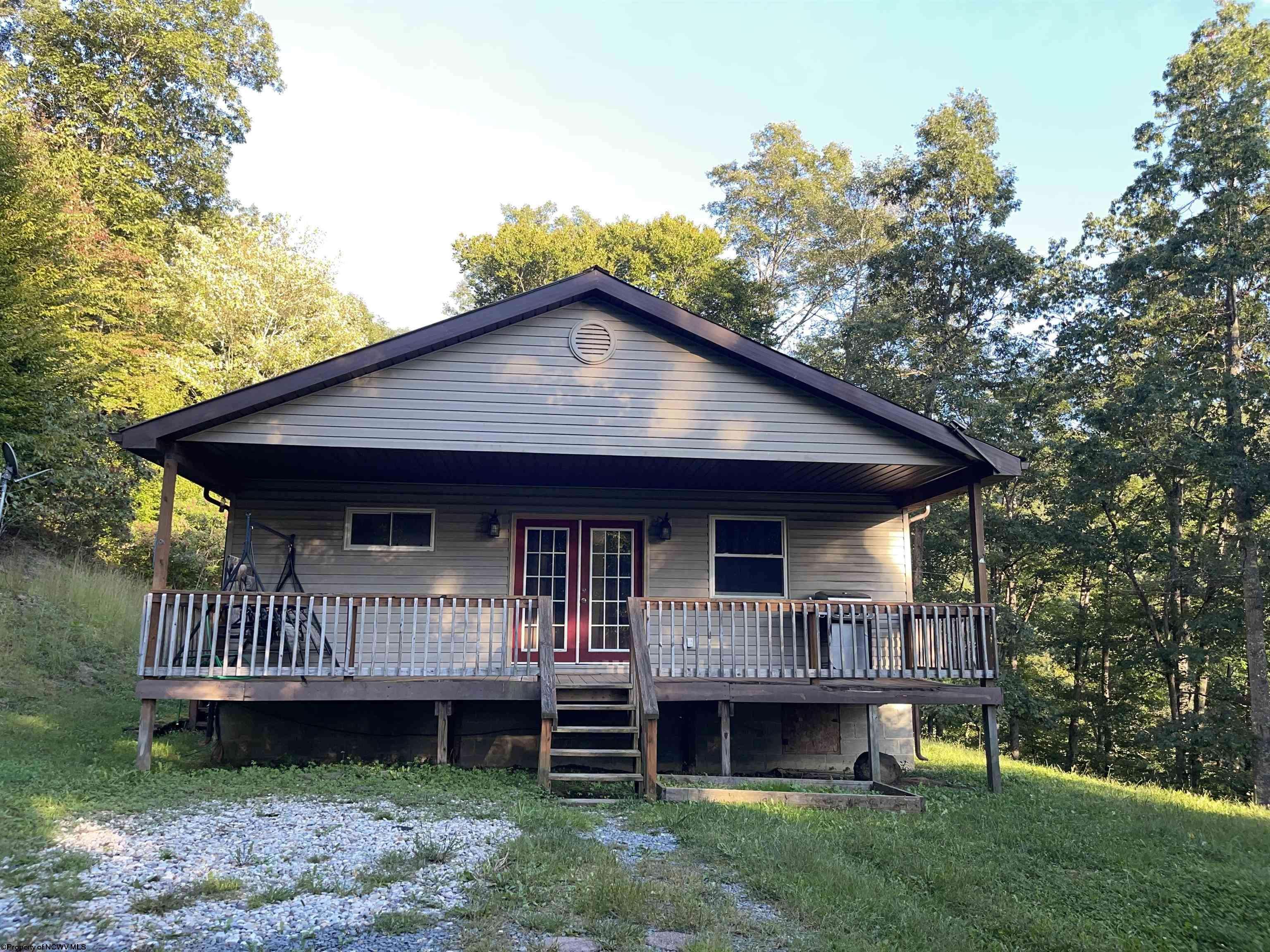 500 Talkington Fork, Center Point, WV 26339