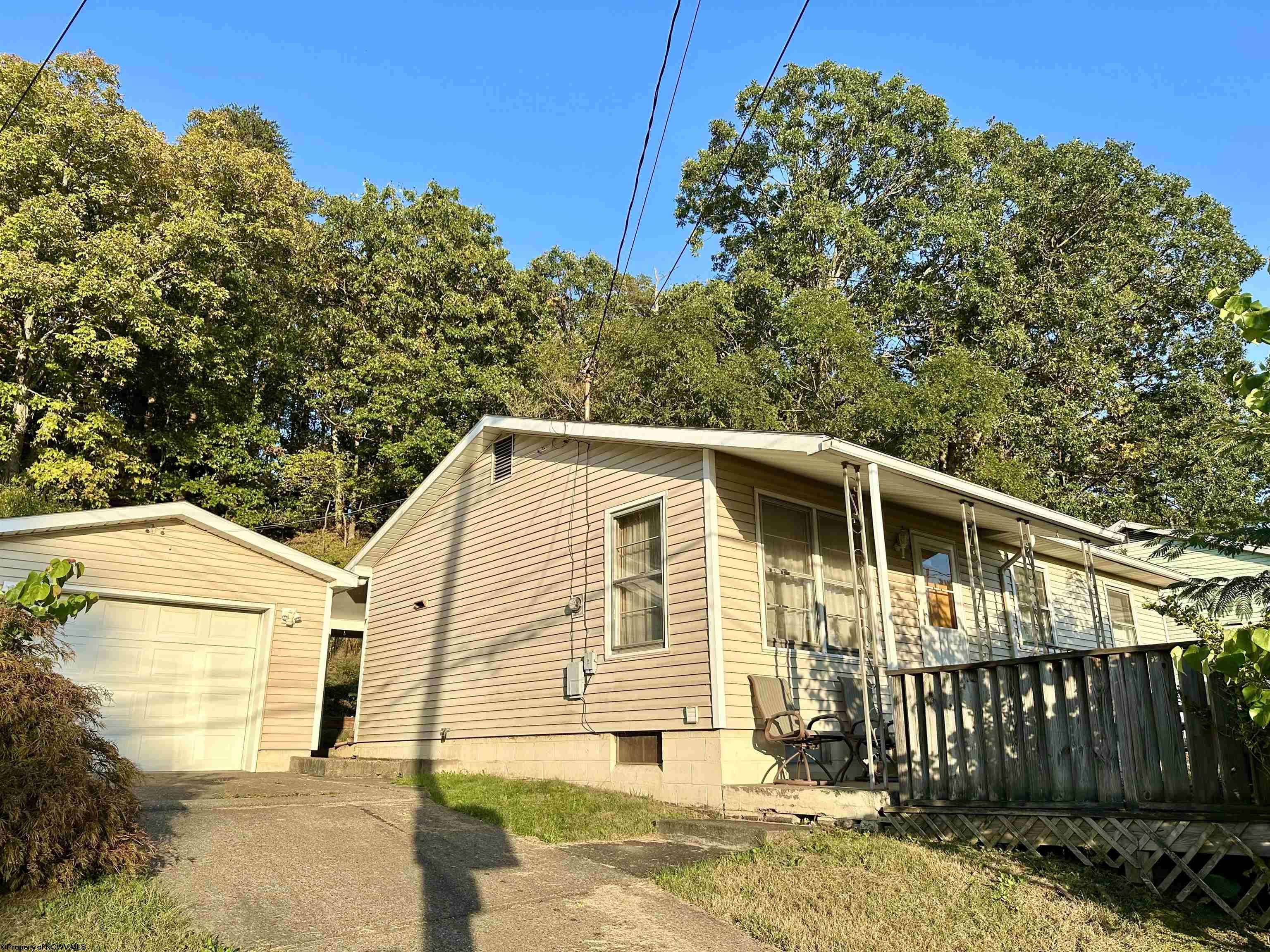2502 Core Road, Parkersburg, WV 26101