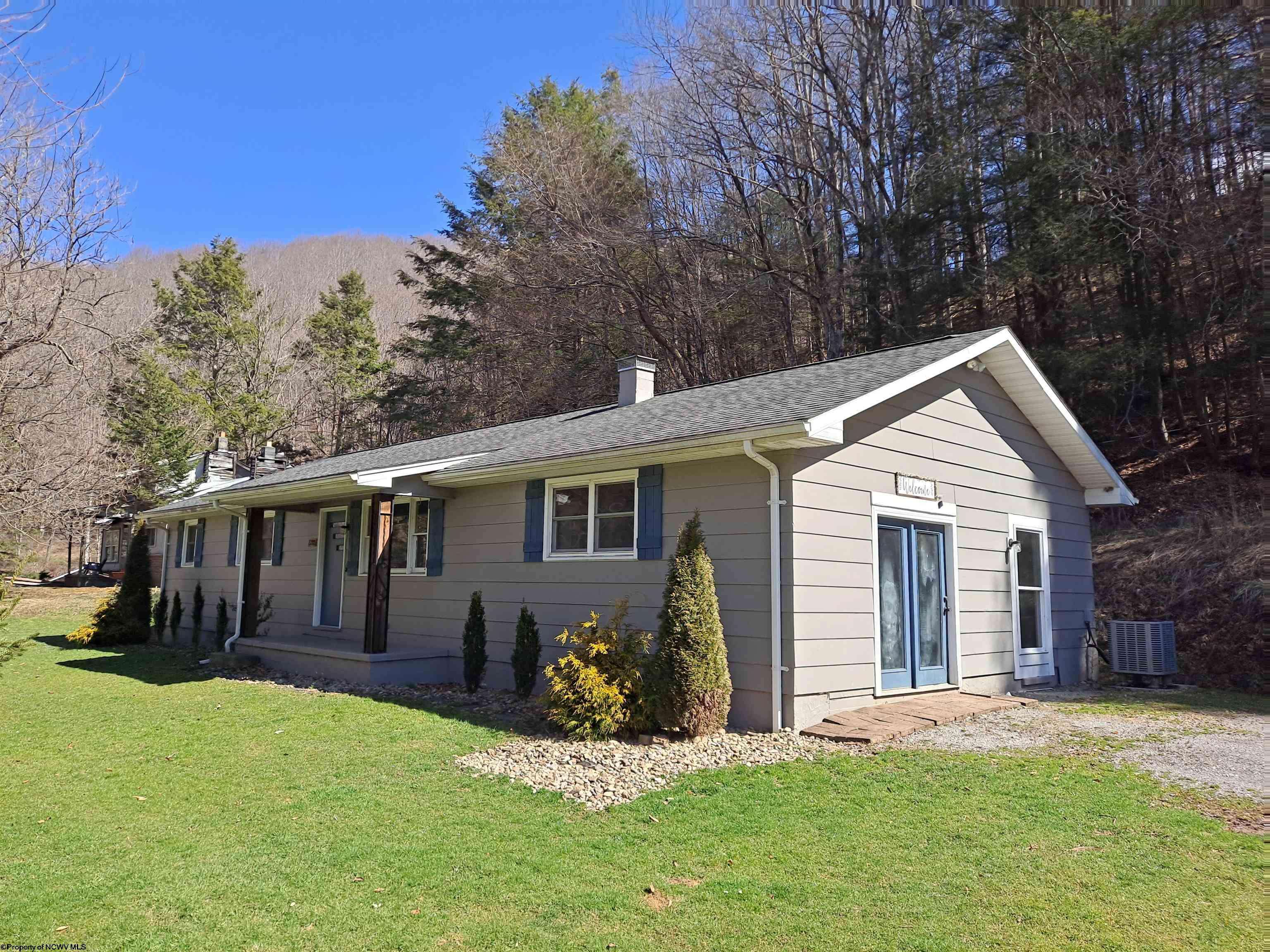 27885 Seneca Trail, Valley Head, WV 26294