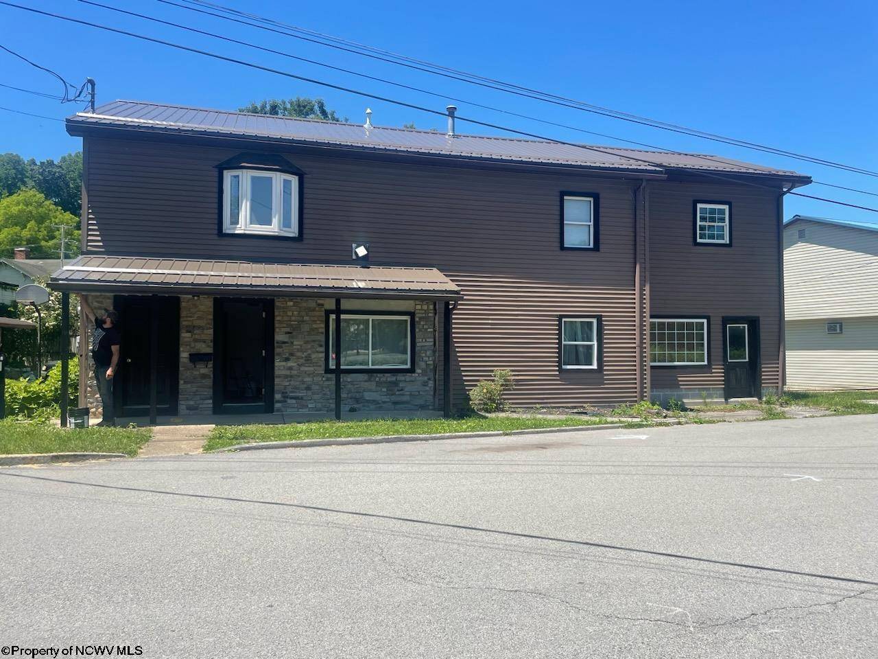 27 Beech, Philippi, WV 26416