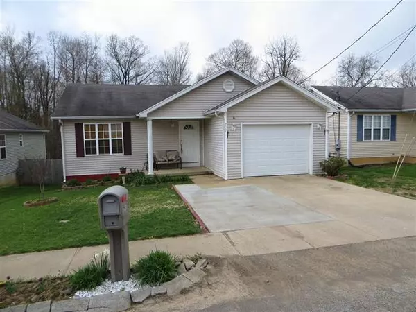 717 Andra Drive, Radcliff, KY 40160