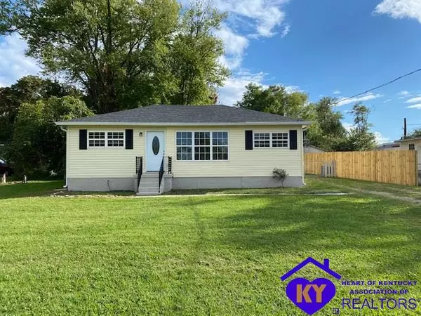 376 Southland Drive, Radcliff, KY 40160