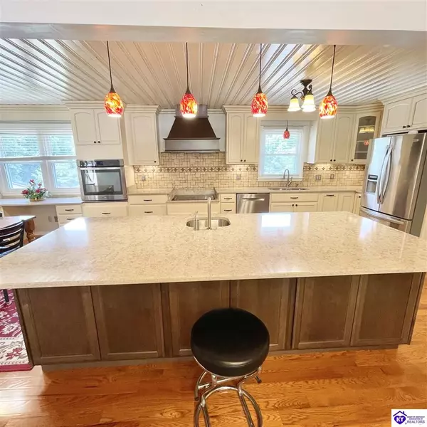 1180 Burns Road, Radcliff, KY 40160