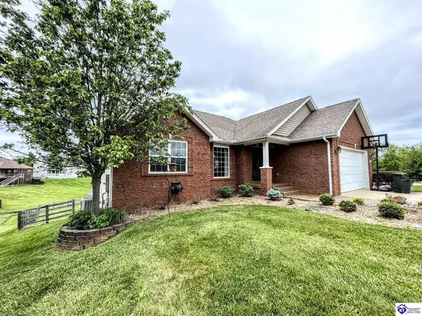 309 Castleton Court, Vine Grove, KY 40175