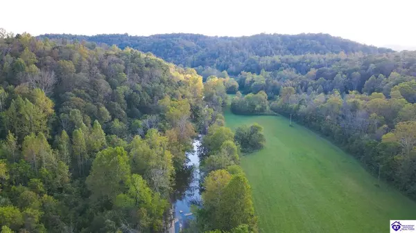 59.75 Oval Petty Road, Columbia, KY 42728