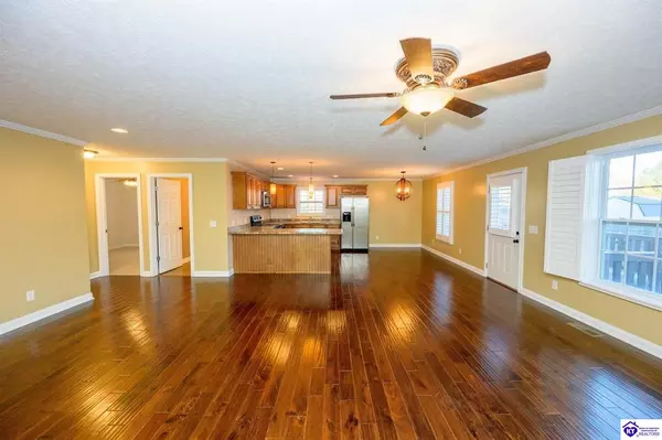 Elizabethtown, KY 42701,324 Graceland Trail