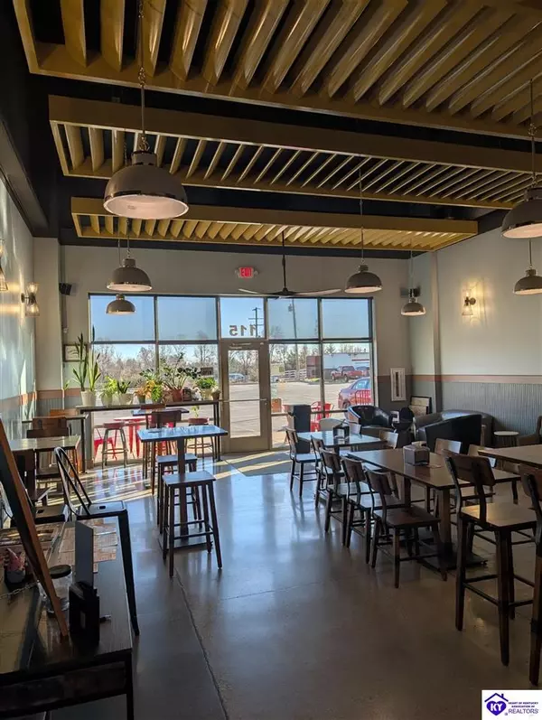 Elizabethtown, KY 42701,1509 N Dixie Avenue