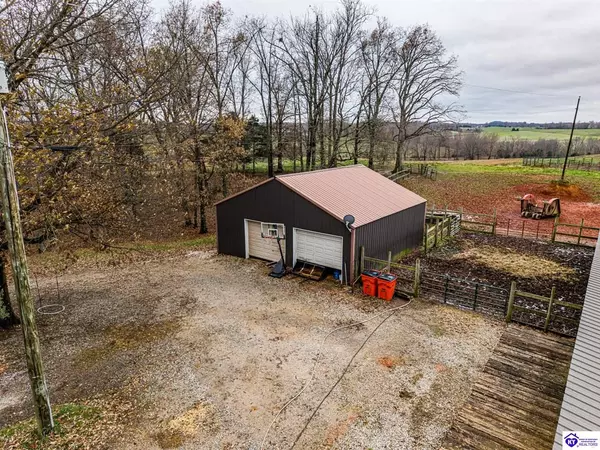 Vine Grove, KY 40175,803 Duggin Switch Road