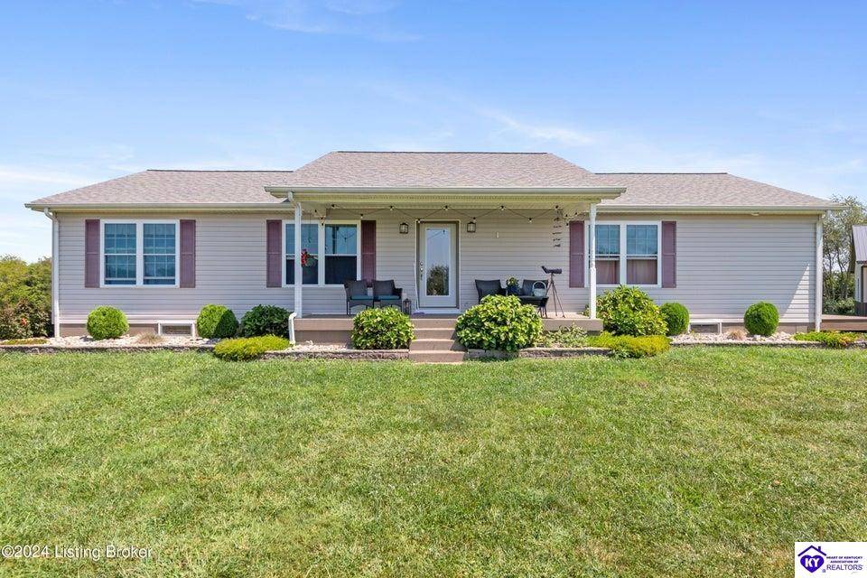 800 C T Hogan Lane, Hardyville, KY 42746