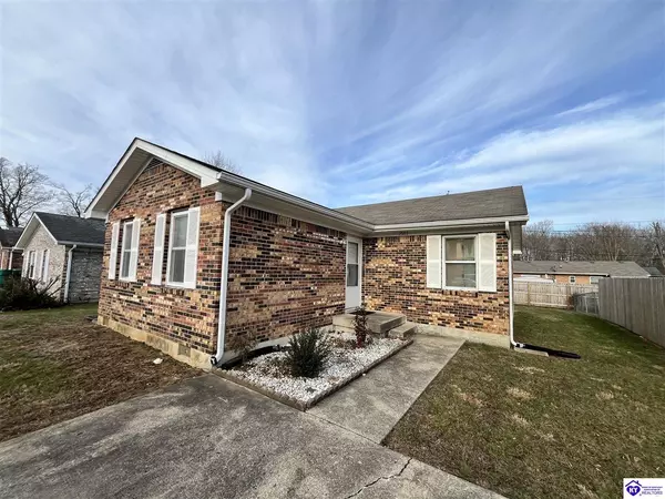 2583 Vonoa Drive, Radcliff, KY 40160