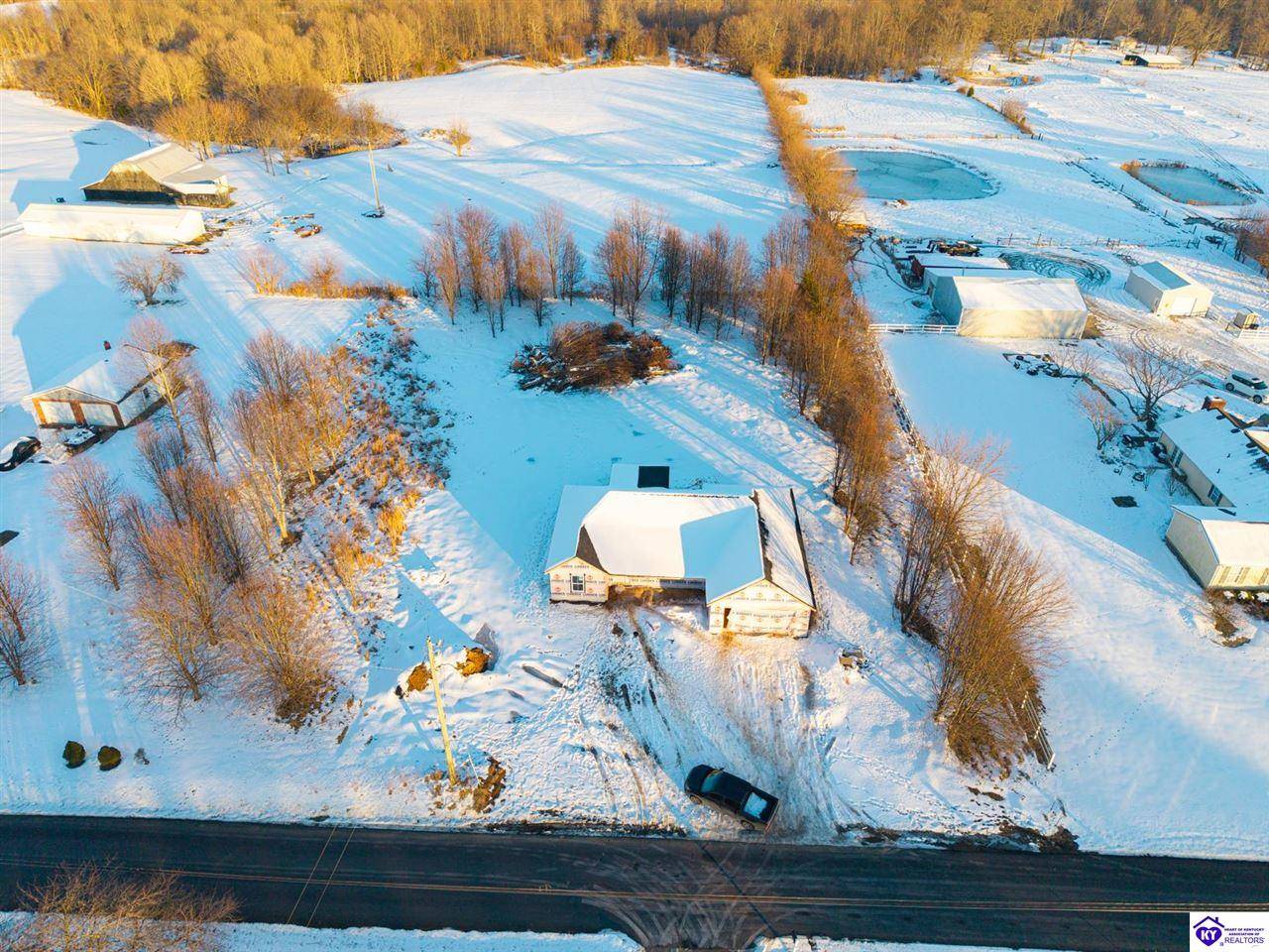 Elizabethtown, KY 42701,828 Upper Colesburg Road