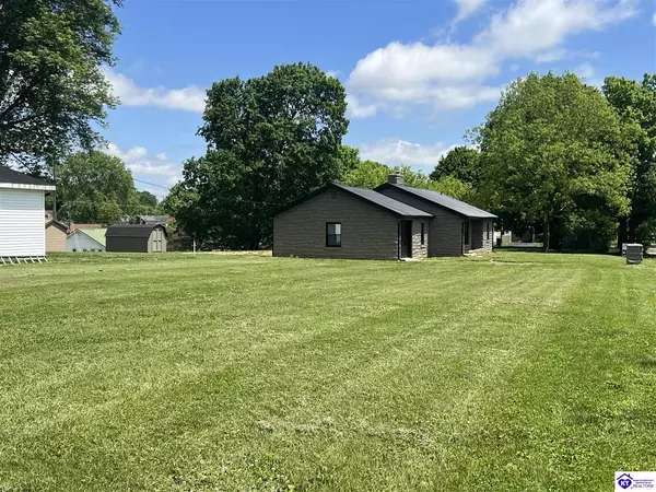 Munfordville, KY 42765-0000,406 N Hubbard Ave