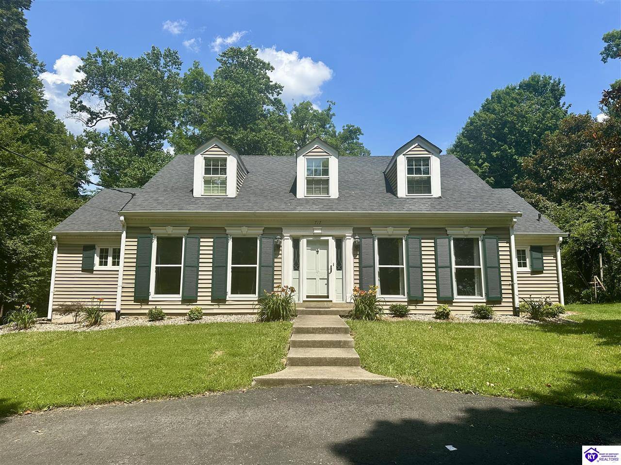 717 Sunrise Lane, Elizabethtown, KY 42701