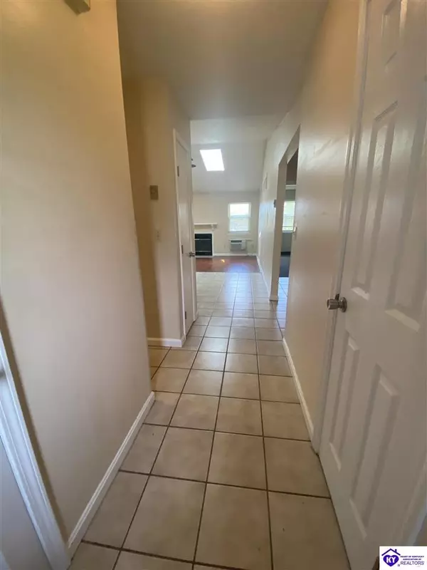 Radcliff, KY 40160,501 Independence Court