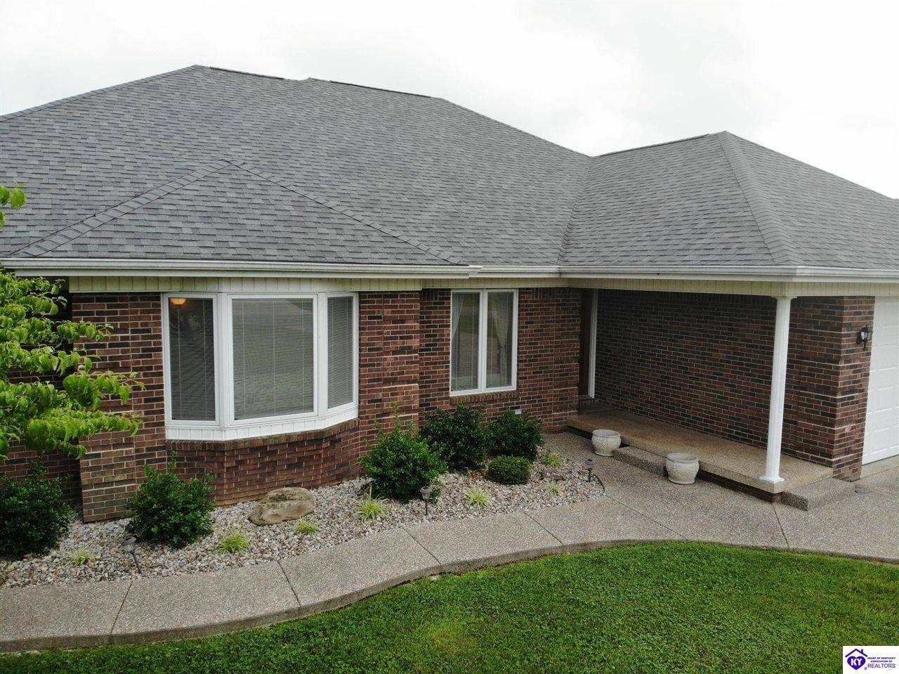 Hodgenville, KY 42748,81 Farmington Drive