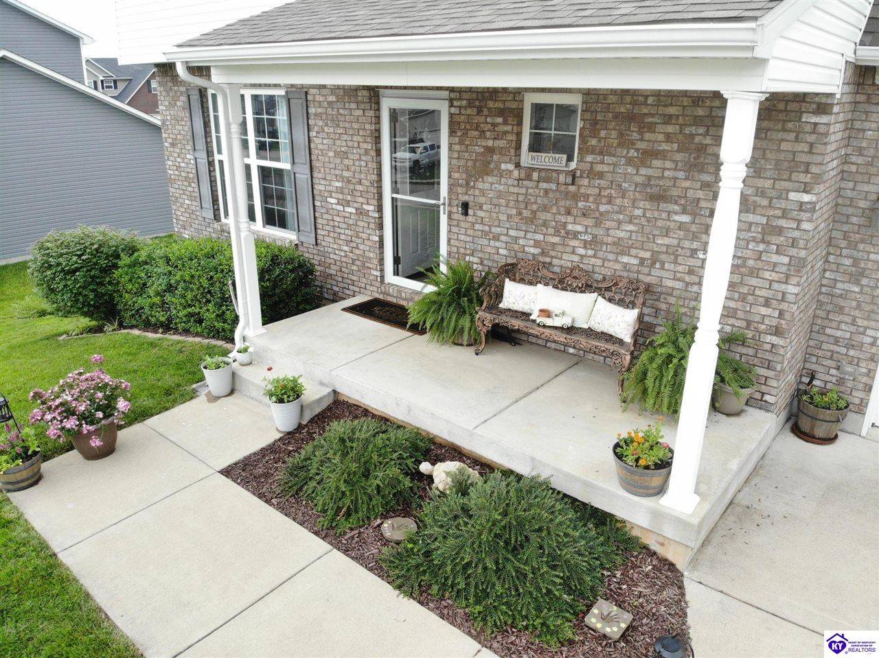 Elizabethtown, KY 42701,102 Clair Court