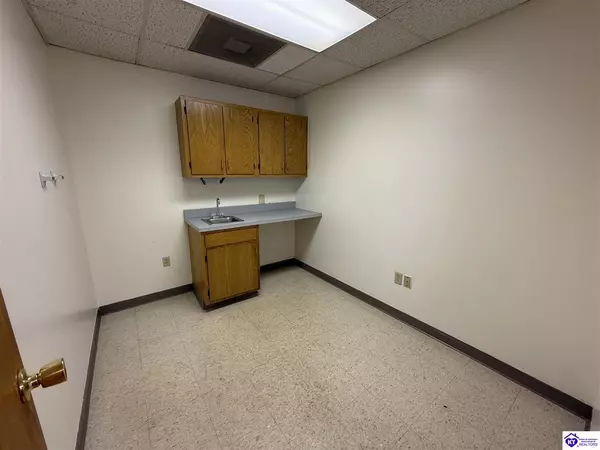 Elizabethtown, KY 42701,1230-116 Woodland Drive